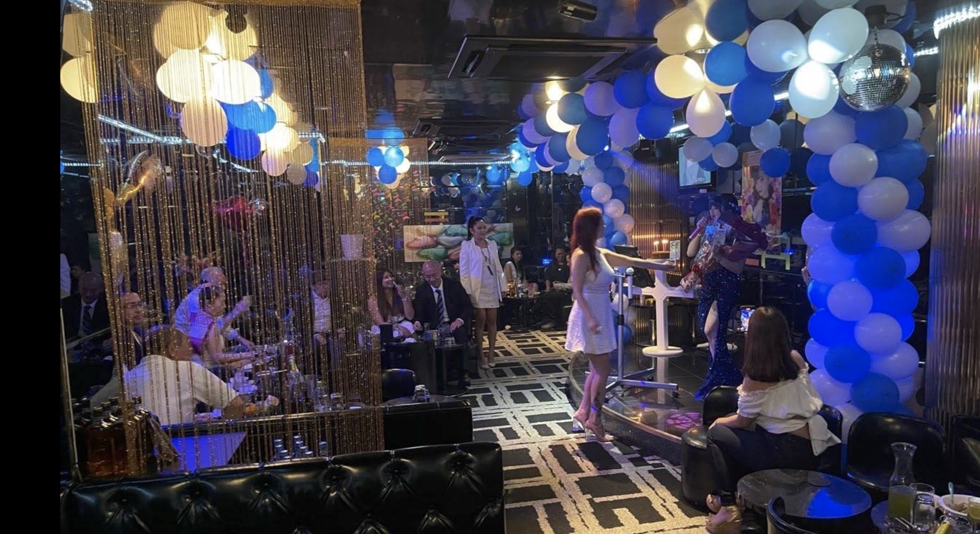 フィリピンパブ ヒート 店内写真3